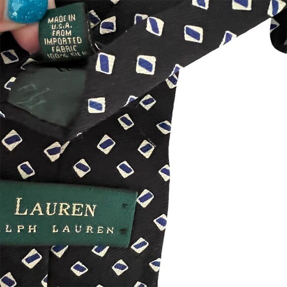 Ralph Lauren Black + White Small Squares Geometric Silk Tie - Picture 3 of 3